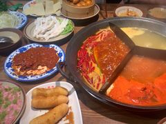 -巴卤社老火锅(财富店)