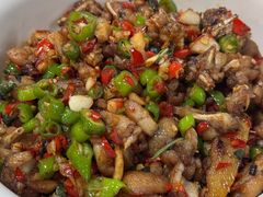 紫苏爆炒牛蛙-笨罗卜浏阳菜馆(龙华鹏润达店)