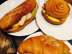 -星巴克(宝山万达店)