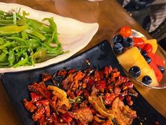 -隔壁老王·家常云南菜(花巷店)