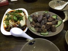 -辣盆盆麻辣小龙虾(哈尔滨总店)