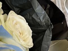 -何兮花店·气球派对鲜花店(马桥银春路万科城店)