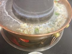 -楼外楼大刀肉传统火锅居(幸福街店)