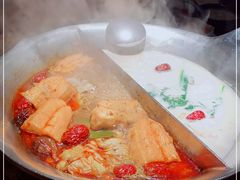 -湊湊火锅·茶憩(恒隆广场店)