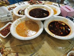-虾女王·龙虾·烧烤(龙江店)