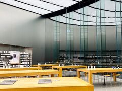 -Apple零售店(新街口店)
