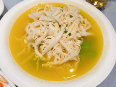 酸汤牛百叶-沈大成(南京东路店)