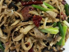 -红高粱大酒店(宁山东路店)