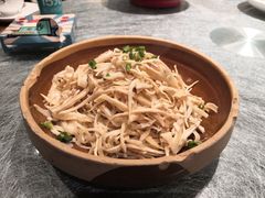 -老长沙湘菜馆(凤凰路店)