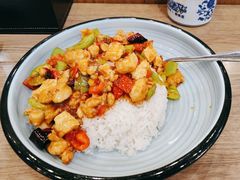 宫保鸡丁饭-西部马华清真兰州牛肉面·烧烤夜市(三里河店)