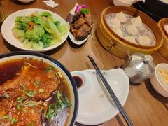 -玖鲜小笼(中山广场店)