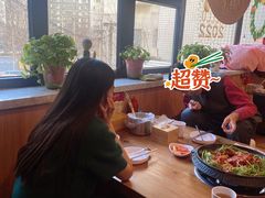 -喇喇排骨火锅·传统韩式脊骨汤(望京西园总店)