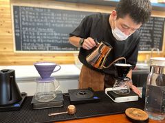 -Be Lived Cafe比例咖啡(摩天轮店)