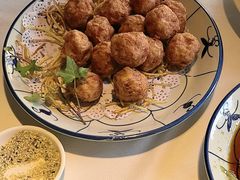 -八府香鸭·啫啫煲(华山路店)