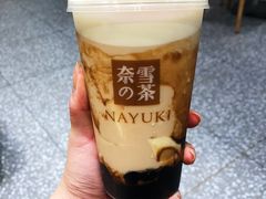 -奈雪的茶(市百一店)