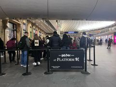 -九又四分之三站台