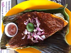 -东海岸人工湖美食村