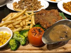 -关夫人餐厅(阳光广场店)