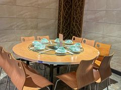 -荣基四海一家·家常菜·海鲜大排档(新安店)