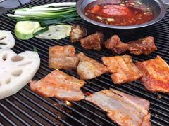 -小辣椒汤锅烧烤(温泉南街店)