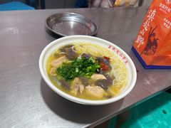 -文山荷鲜居(翠湖店)