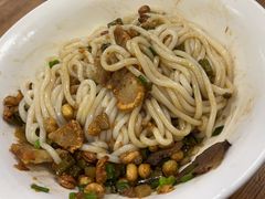 -牛八宝桂林米粉(八里庄店)