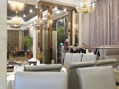 -天外天美食广场(哈尔滨路店)