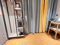 -春夏秋冬酒店(深圳五和地铁站店)