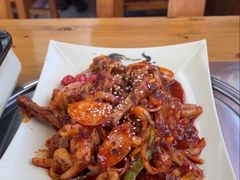 -亲昵春川鸡排(韩国美食街店)