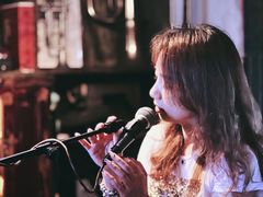 -城墙外BAR