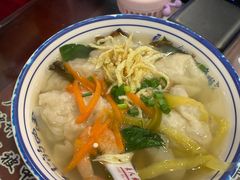 -长人馄饨铺(解放街店)
