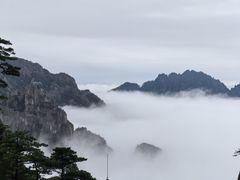 -黄山光明顶山庄