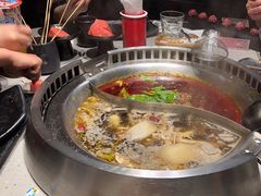 -辣伍鲜毛肚老火锅(元一店)