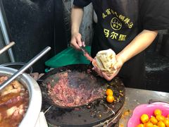 -清真马乐贝腊牛肉蛋黄菜夹馍(马蓉洒金桥店)