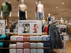 -优衣库(南宁江南万达店)