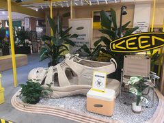 -霸气大叔干锅鸭头·龙虾烧烤·川菜·赛事直播(三里屯店)