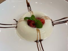 -安妮意大利餐厅(世贸天阶店)