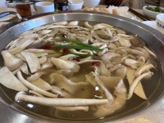 -芭夯兔·无骨兔汤锅(华阳店)