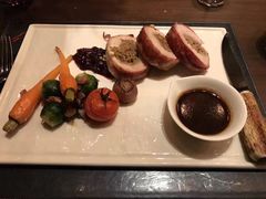 -恰餐厅及酒吧 CHAR Bar & Grill (北京丽都皇冠假日店)