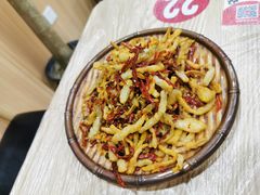 -江城燕子大排档(江汉路步行街店)