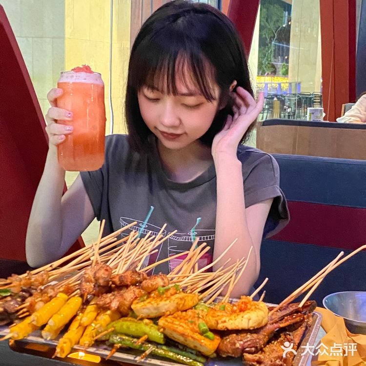 厦门古地石夜宵撸串好去处！还有周末演唱会