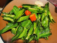 龙豆-滕记星发餐室·新加坡菜(巨鹿路店)