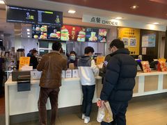 -麦当劳(田林好又多店)