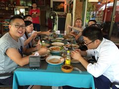-Pakwan Restaurant & Bar