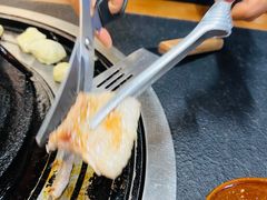 -阿山卓·野生菌火锅·纳西火塘烤肉