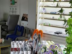 -视野联行眼镜蔡司·依视路官方授权店(顺城店)