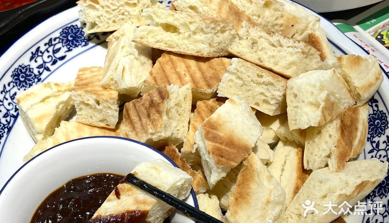 在武汉坐车一小时来吃的，满意的一顿。。
