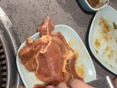 -金滏山烤肉·海鲜·火锅自助餐厅(襄阳万达店)