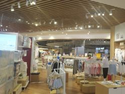 -孩子王(建邺金鹰世界店)