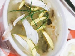 -龙桥私厨·姜花菊花过桥鱼·顺德菜(容桂店)